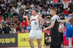 包含CBA季后赛赛程吃紧；上海久事今夜单刀错失；态度坚定；年轻球员得到机会的词条