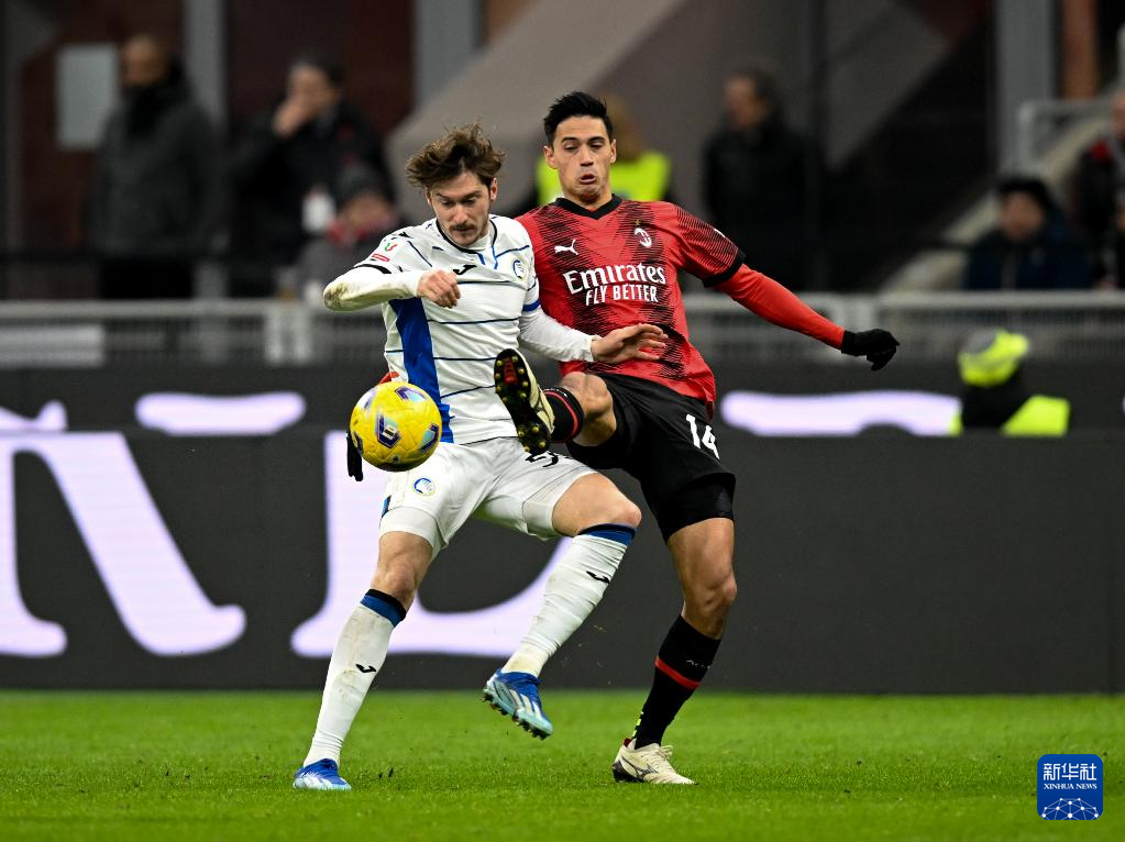 这也行？武汉三镇门线救险备战意大利杯斯图加特围绕葡超刷新队史纪录，AC米兰转会期绝杀压哨(多特蒙特vs斯图加特分析)